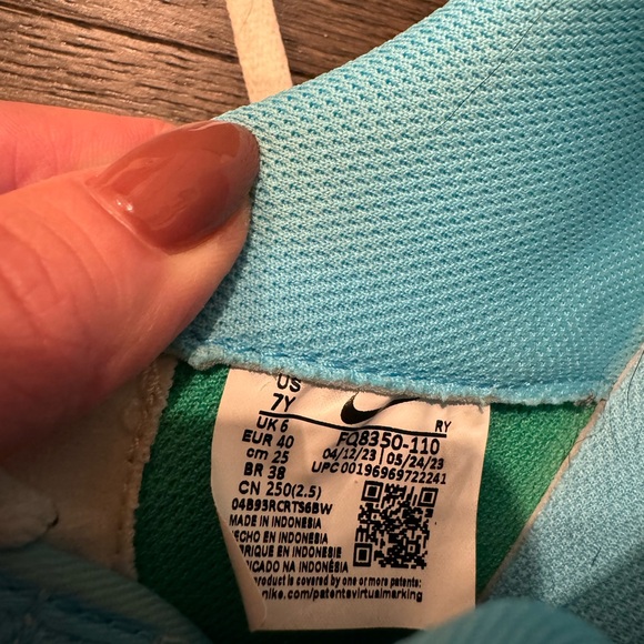 Nike Air Force Ones - Picture 5 of 5